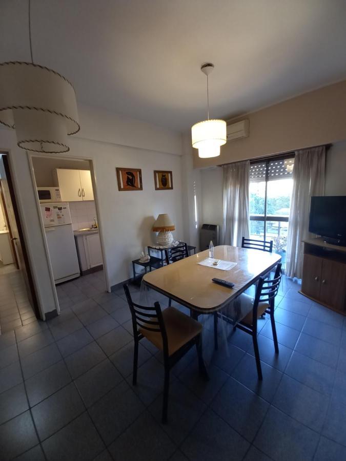 Ferienwohnung Temporario La Plata Centro Balcon Al Frente Exterior foto